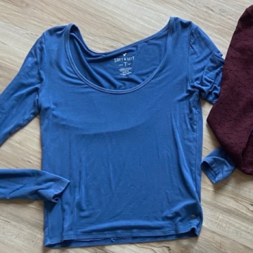 AE Crop Top
